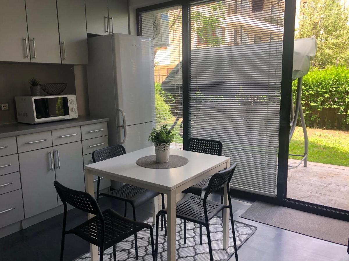 Sarafovo Beach Apartment mit Terrasse Burgas City Exterior foto