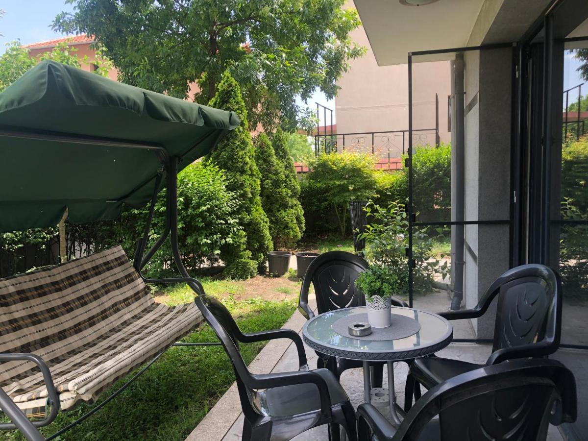 Sarafovo Beach Apartment mit Terrasse Burgas City Exterior foto